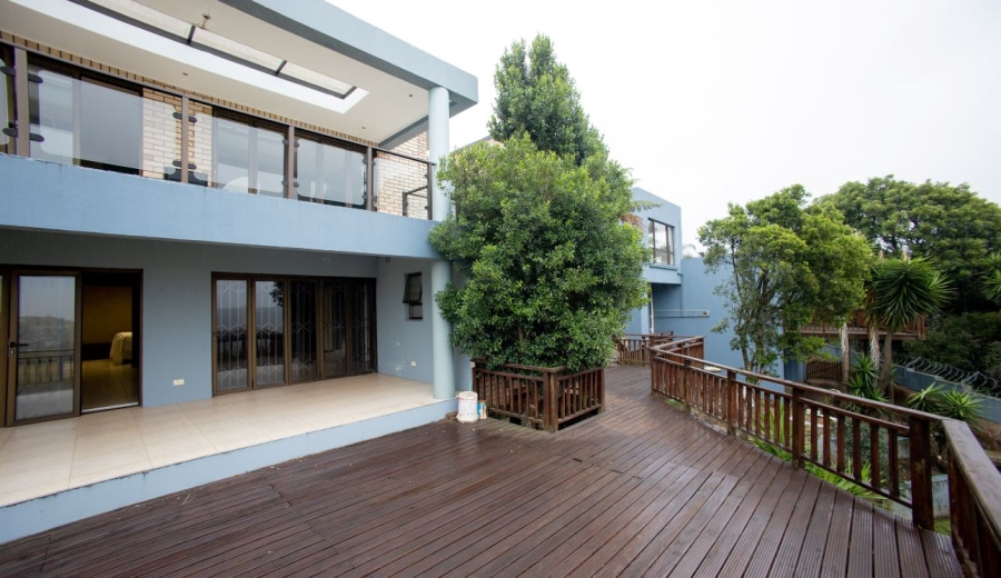 5 Bedroom Property for Sale in Vincent Heights Eastern Cape